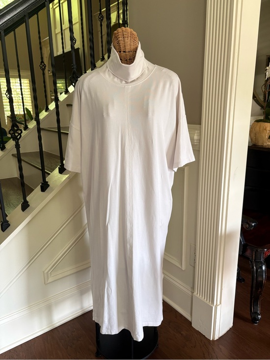 lululemon athletica Dresses & Skirts - Lululemon T-shirt Dress